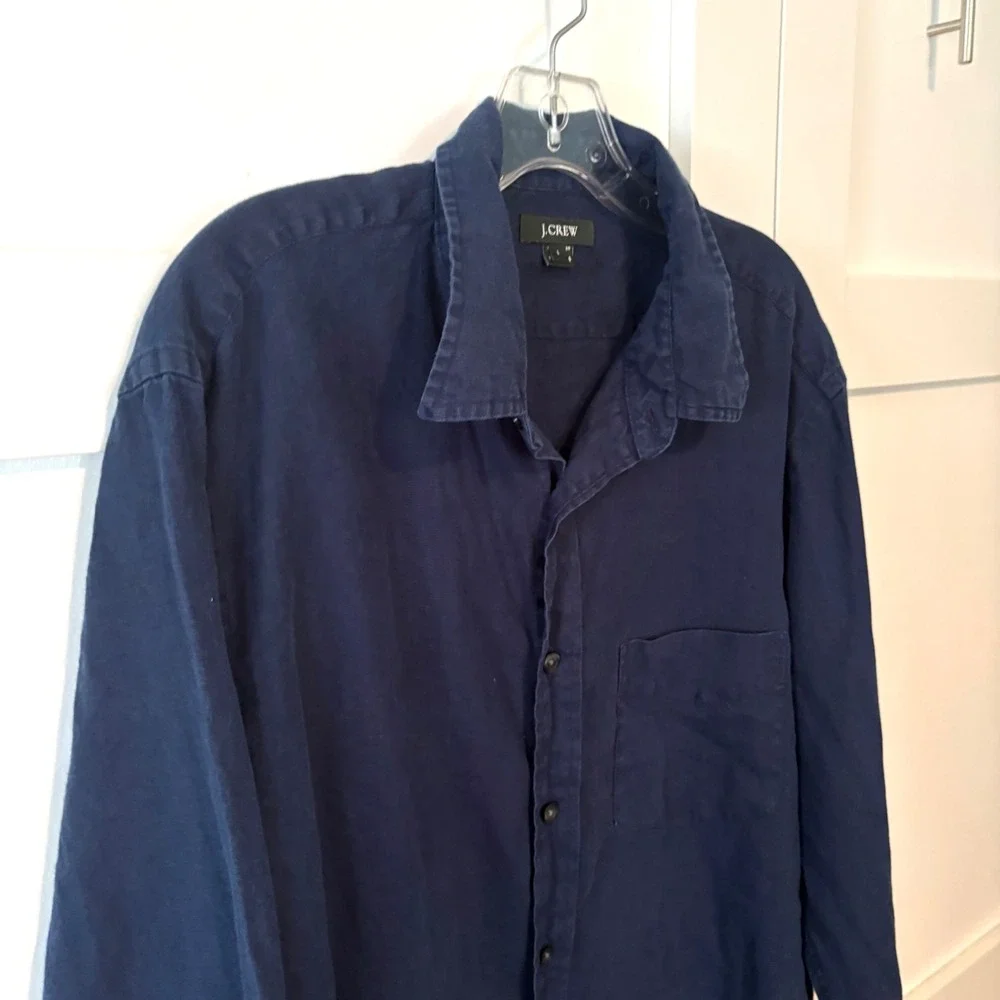 J. Crew Men's Navy Linen Button Front Long Sleeved Top in Size L